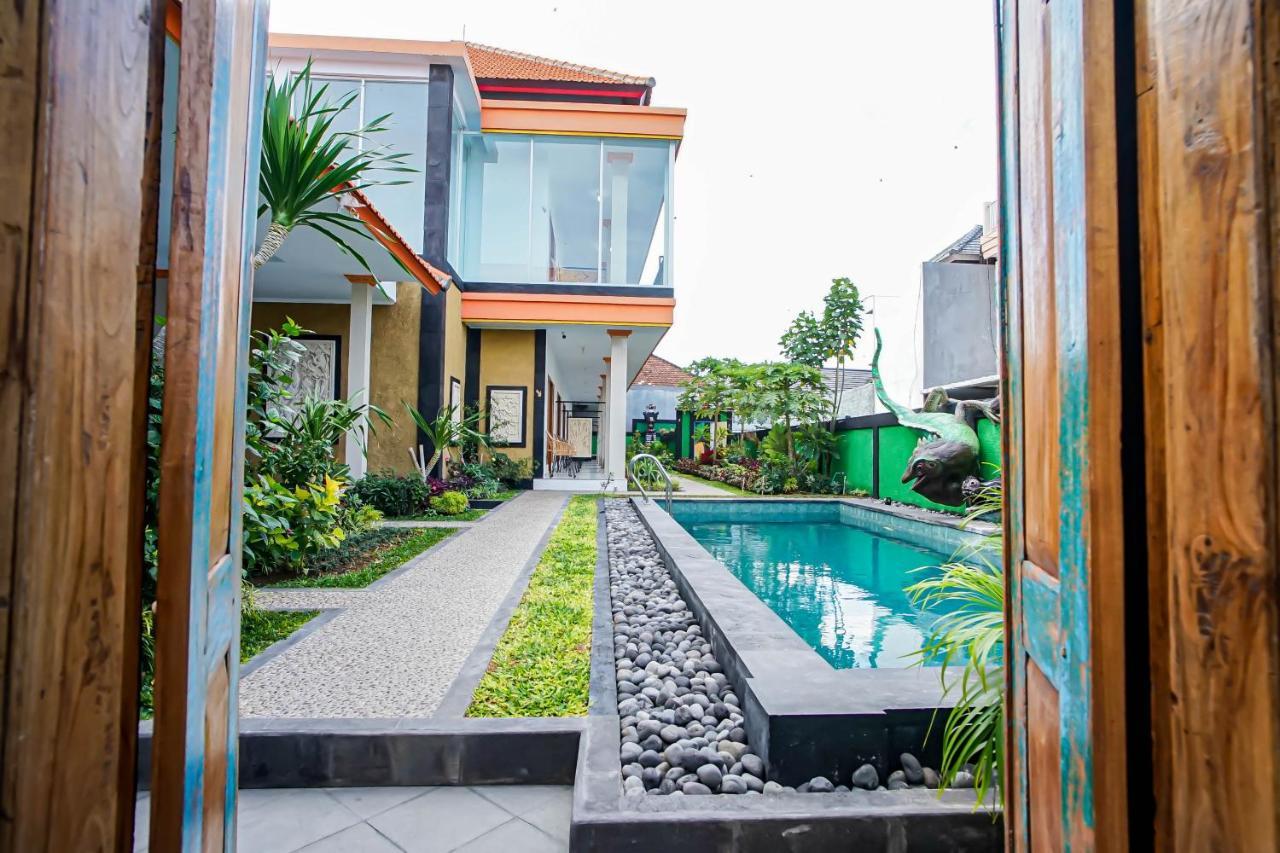Guest House At Gunung Salak Bali Керобокан Екстер'єр фото